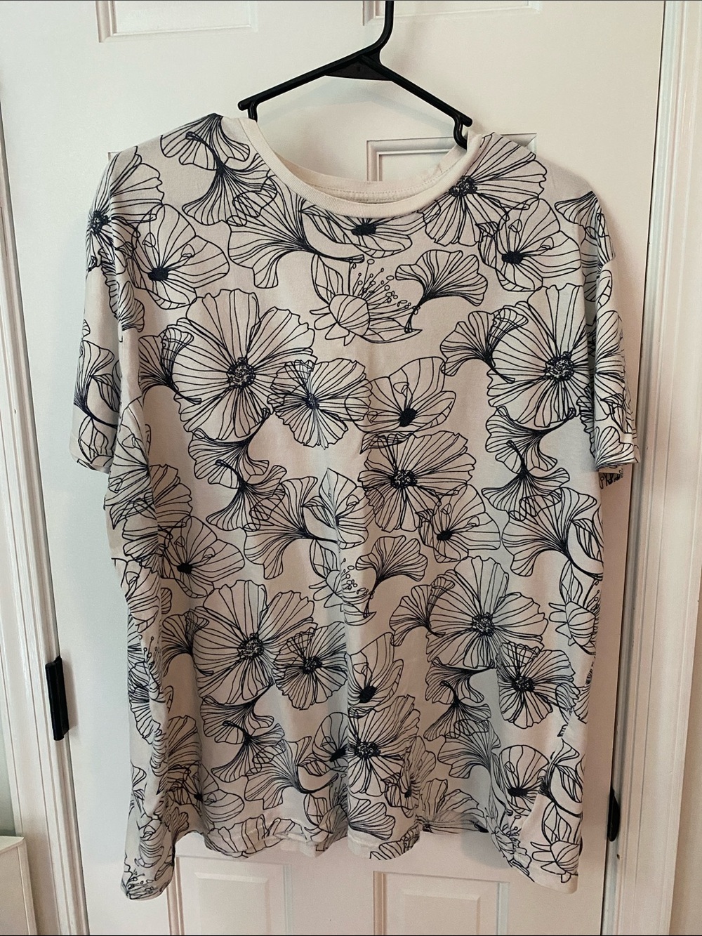 Goodfellow & co poppy t-shirt